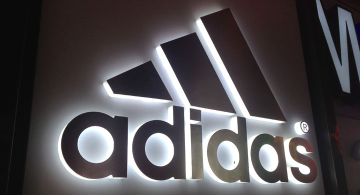 full side lit letters